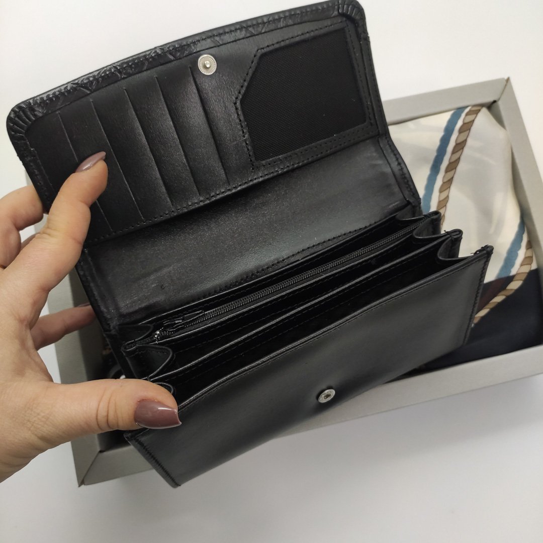 Poklon kutija ženski kožni novčanik i marama 00125-1 Poklon kutija ženski kožni novčanik i marama 00125-1