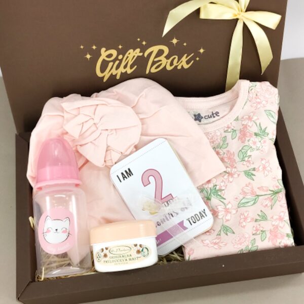Prvi poklon za bebe – Gift box za bebu – devojčice