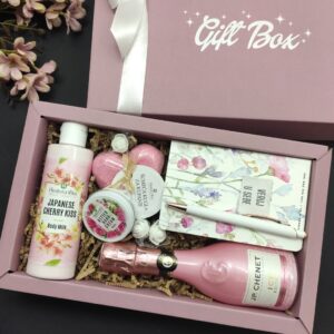 poklon set sa roze šampanjcem Hedera Vita kozmetikom i notesom Veruj u sebe u roze Gift Box kutiji